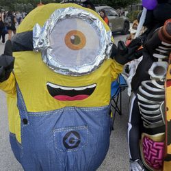 Inflatable Minion Big Kid 