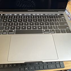 MacBook Pro 2019 13inch