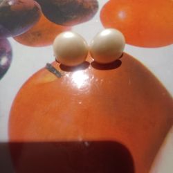 Pearl Earrings 