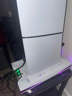 Ps5 Slim Digital 1TB + Cooling & Charging Station