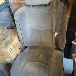 Tahoe /chevy Back Seats Like New