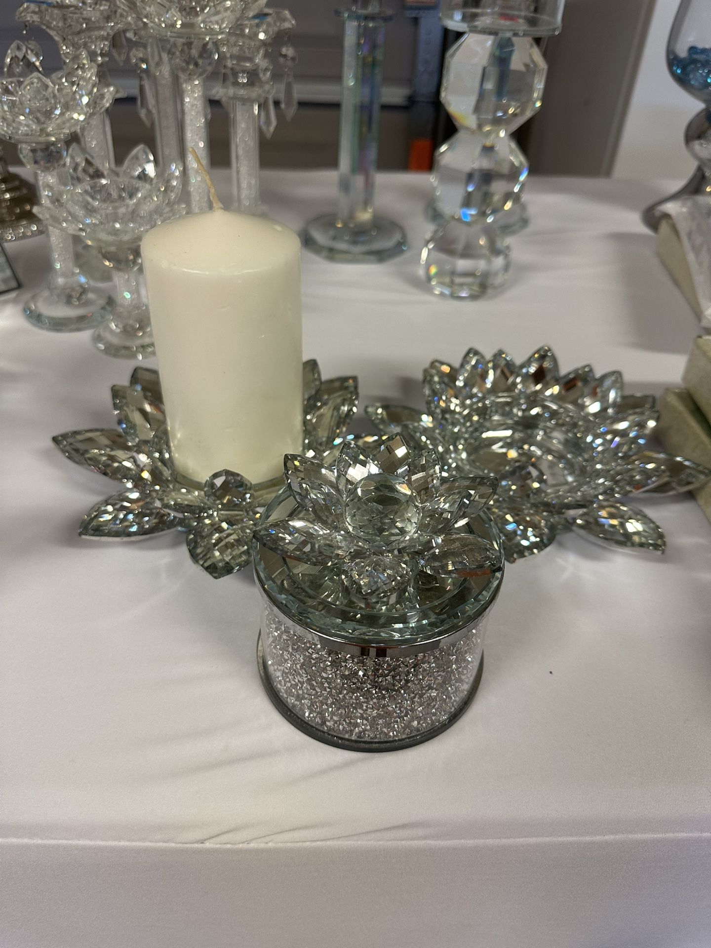 Iridescent candleholders