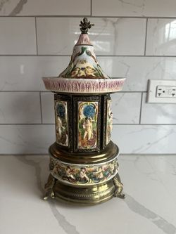 Antique Lipstick/cigarette Carousel