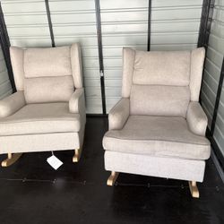 Rocking Chairs 