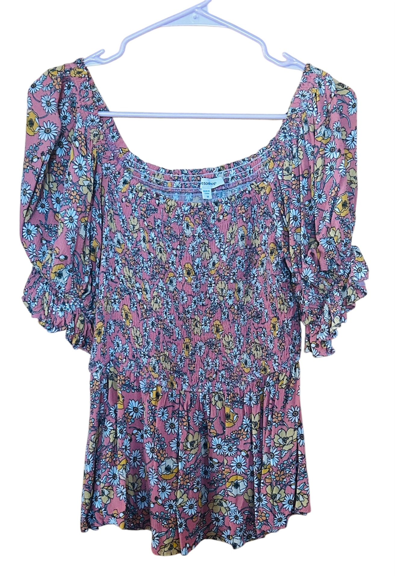 Women’s Medium Blouse