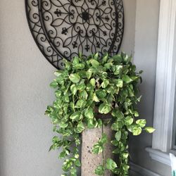 selling 2 cantera  for inside or outside decor 