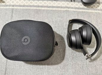Beats Solo 4 Over-Ear Headphones with Case