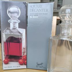 Javit crystal Decanter 36 oz. Capacity 