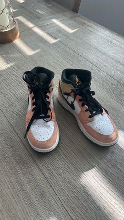 Youth Nike air Jordan size 5.5
