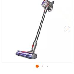 Dyson V8 Cordless Vacuum Cleaner 