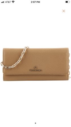 Valentino Wallet On Chain Women