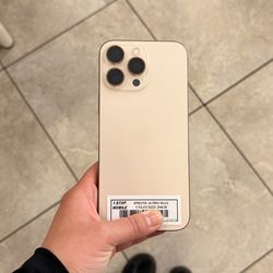 iPHONE 16PRO MAX UNLOCKED 256GB