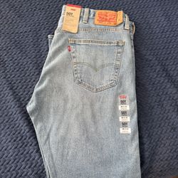Levi’s Pants 