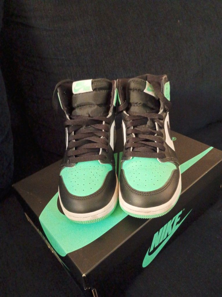 AIR JORDAN 1 RETRO HIGH