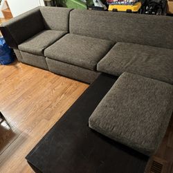 Gray Sectional Couch W/ Full Sized Pullout 