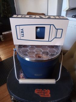 Yeti ice bucket tumblers and shaker combo
