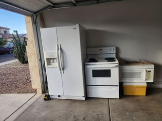 Fridge, Range and Microwave Set.