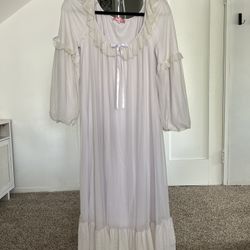 White Ruffle Nightgown 
