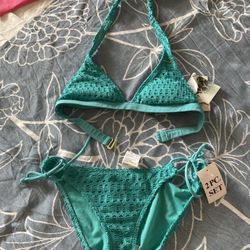 NEW Roxy 2 Pieces Bikini Swimsuit 