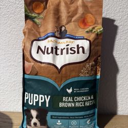 Nutrish Puppy kibble
