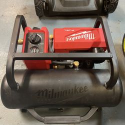 Milwaukee M18 Compressors 