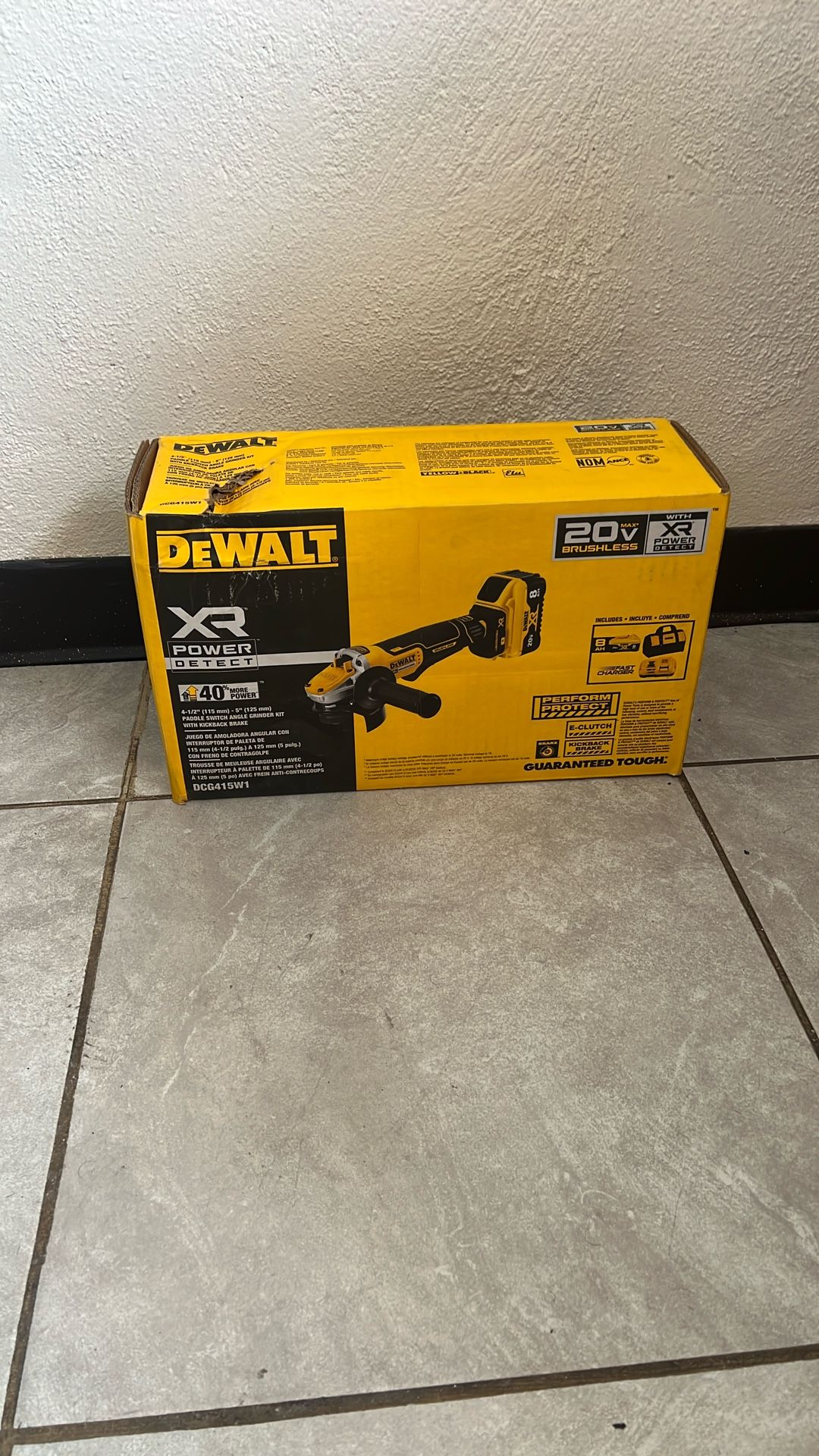 Dewalt XR Grinder Kit