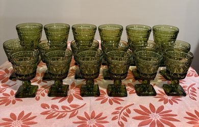 Mid century Indiana Glass drinkware set