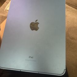 apple ipad 10th gen and accessories