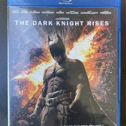 The Dark Knight Rises Blu-ray / DVD 2012 3-Disc Set Like NEW