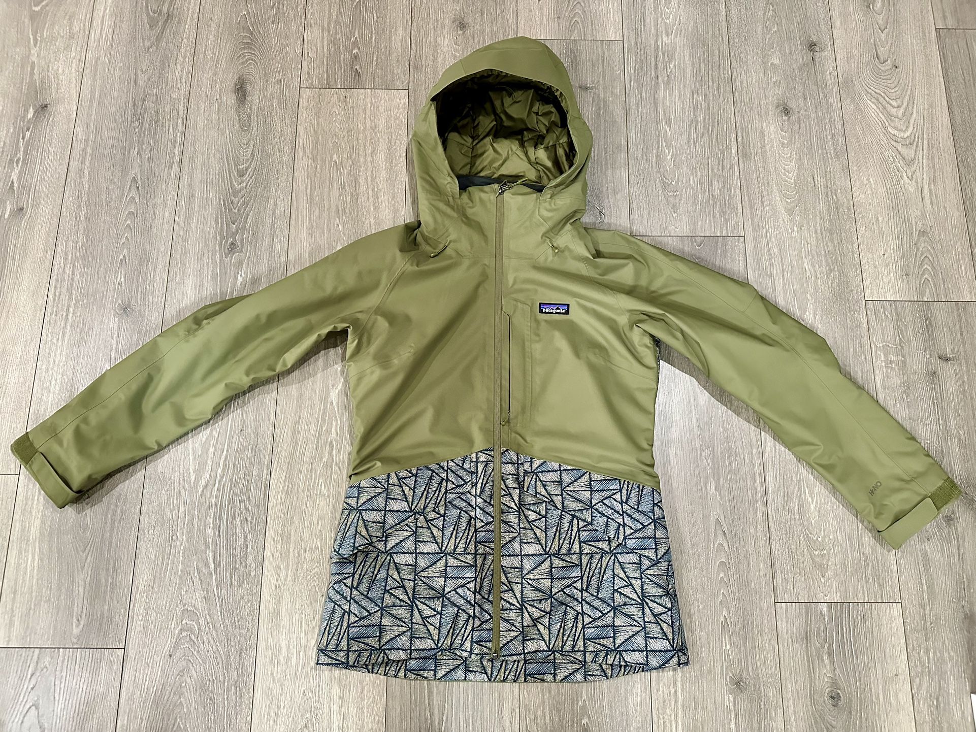 Patagonia Women’s Insulated Snowbelle Jacket Size S in Palo Green/Icy Geo