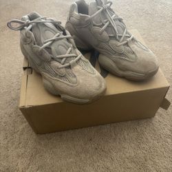 Yeezy 500 Beige