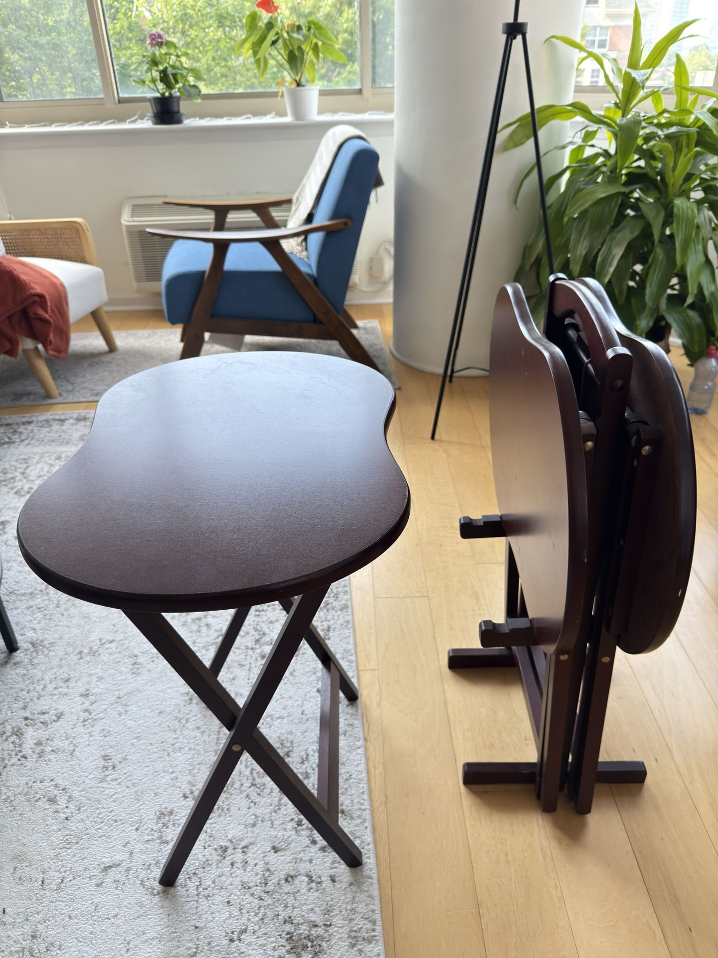 Foldable Tables
