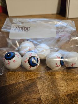 HALLOWEEN! Ping pong eyeballs