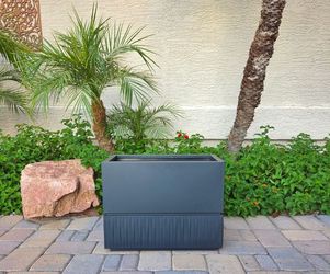 Adamscape Modern Partially Drawn Stainless Steel Planter Box With Fluted Sides In Dark Grey