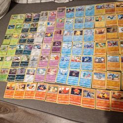 100 Pokémon  Cards