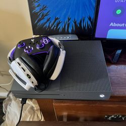 Xbox One S Bundle W/headset And Gaming Controller