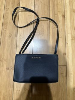 black purse