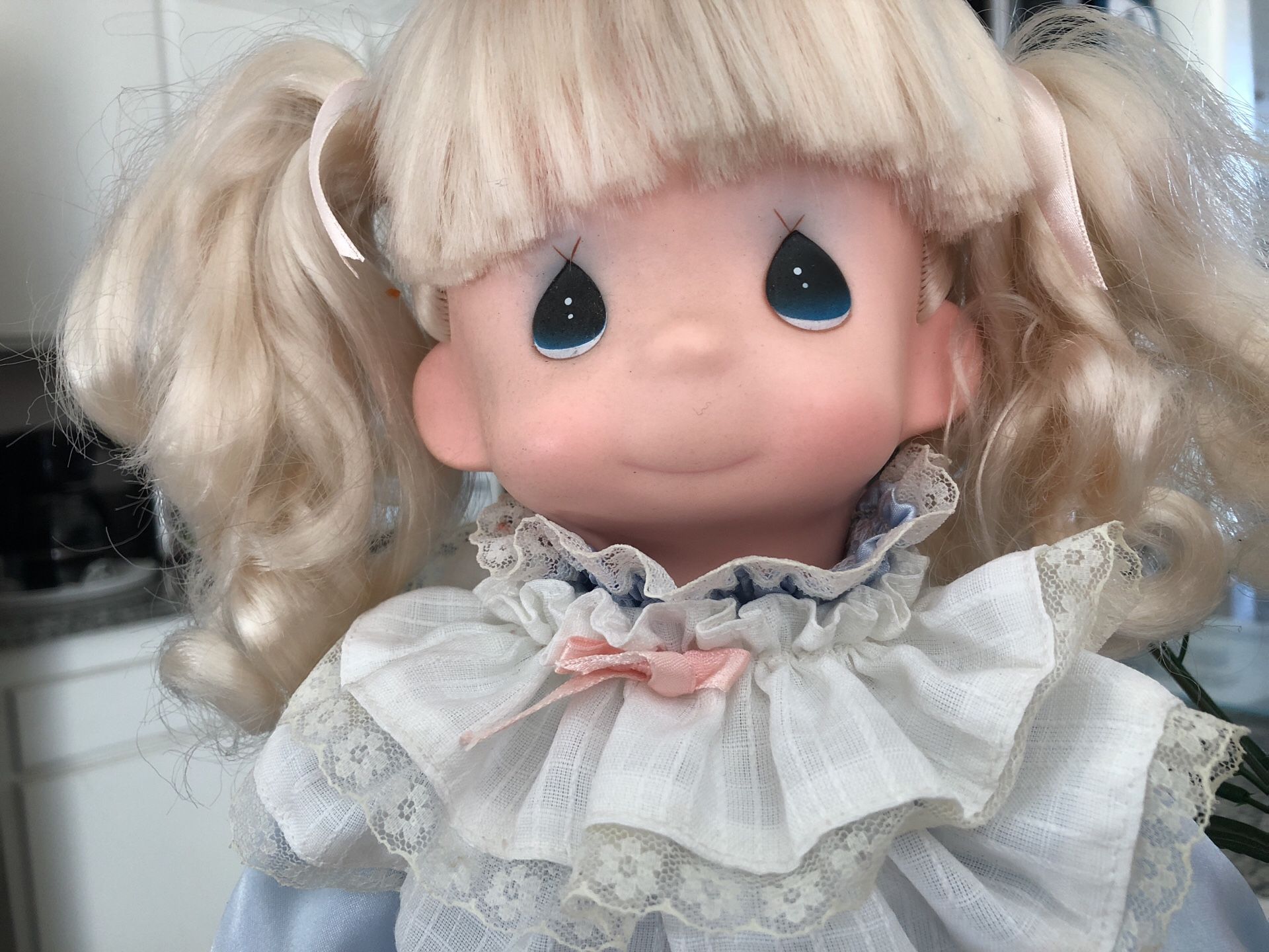 Precious moments vintage Barbie not included but if you’re interested she’s 250 getting back to the precious moment all in perfect condition very cle