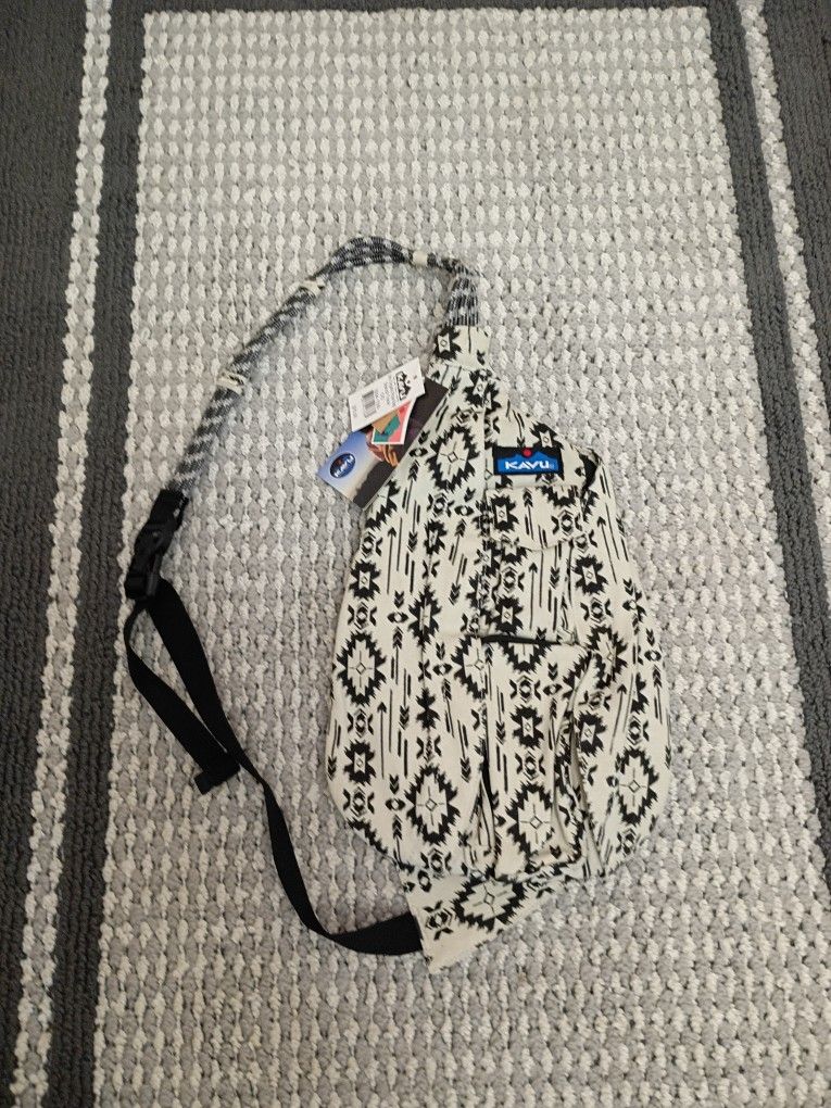 Kavu Sling Bag New With Tags