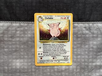Clefable No Symbol Holo Pokémon Card 