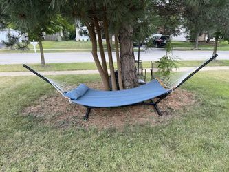 Quilted Hammock with Steel Stand – Great Condition