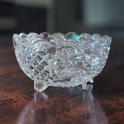 Vintage Hofbauer Byrdes 24% Lead Crystal 3-Footed Bowl - 7" West Germany