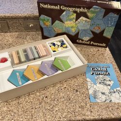 Vintage 1987 National Geographic Global Pursuit Trivia Board Game - Open Box