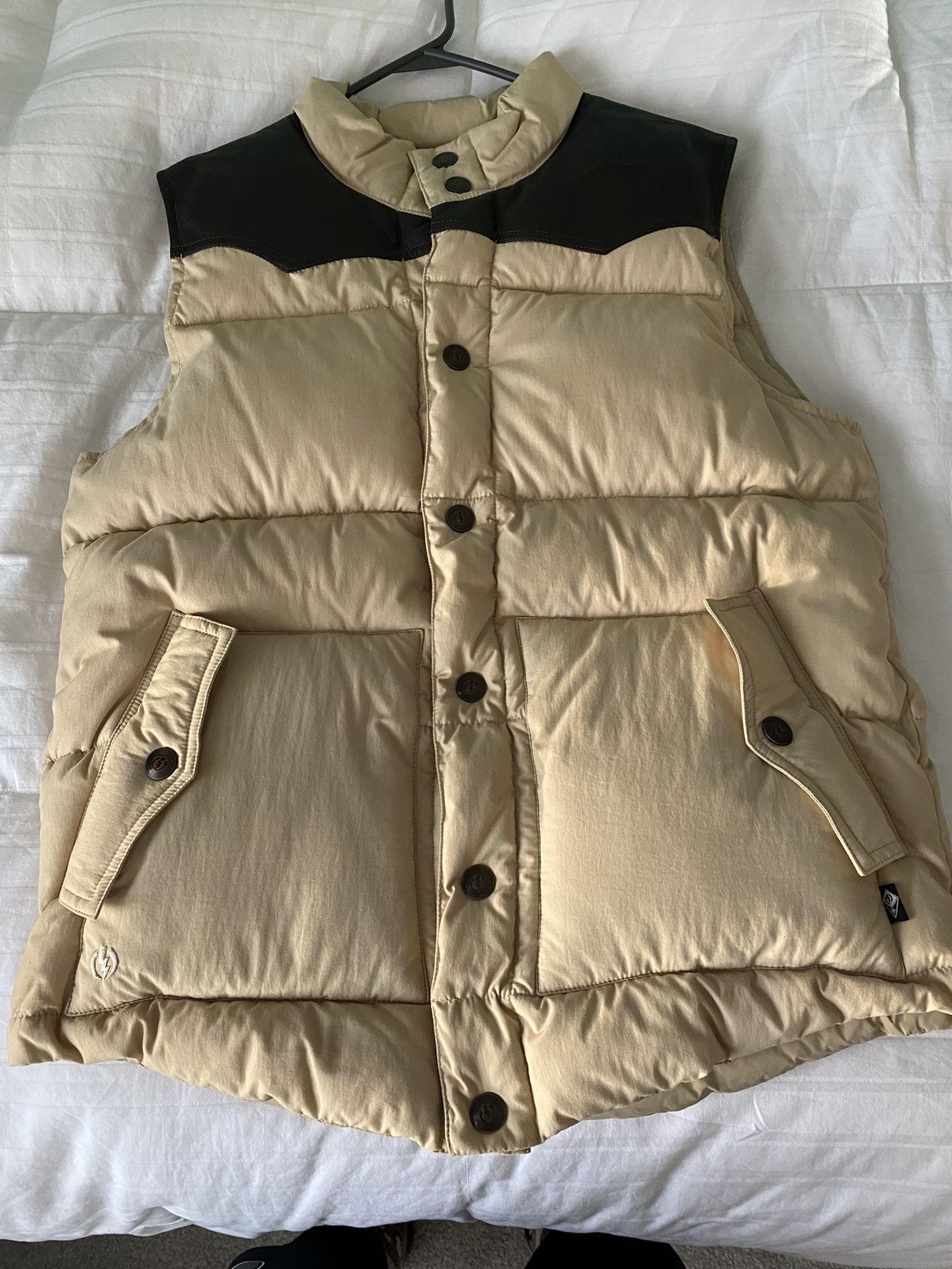 Mens Reversible Vest 