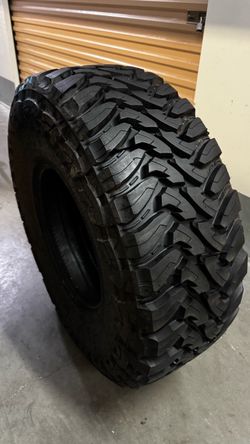 37X13.50R17 TOYO M/T OPEN COUNTRY