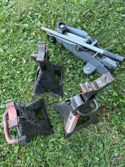Car jack and stands take all tools