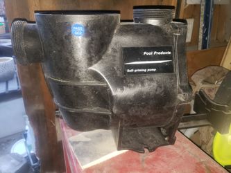 Pool Pump Plastic Strainer Housing