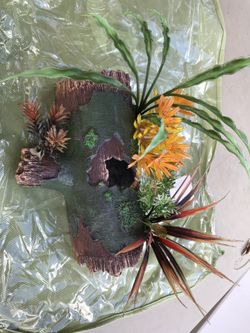 Fish aquarium ornaments