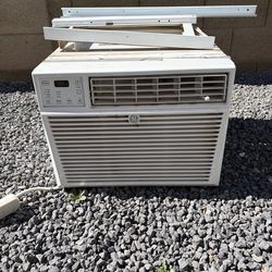 Window AC unit