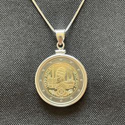 Necklace: Special Edition Collectable Vatican Euro Two Toned Coin Pendant 